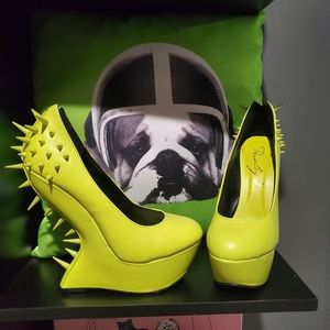 Privileged Anti Gravity Heels